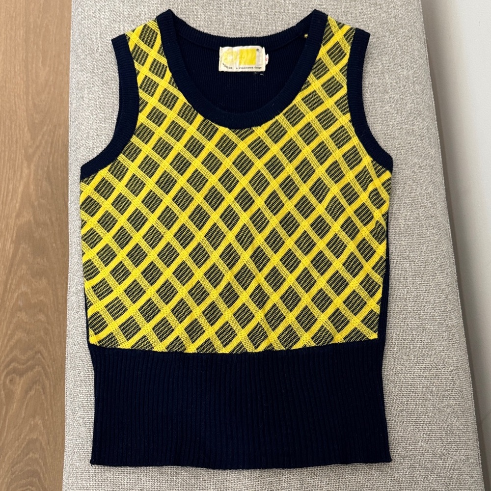 Yellow and Dark Blue Sleeveless Knit Vest